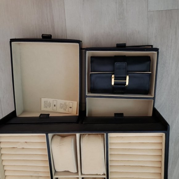 Heritage Jewelry Case Black - Picture 5 of 7